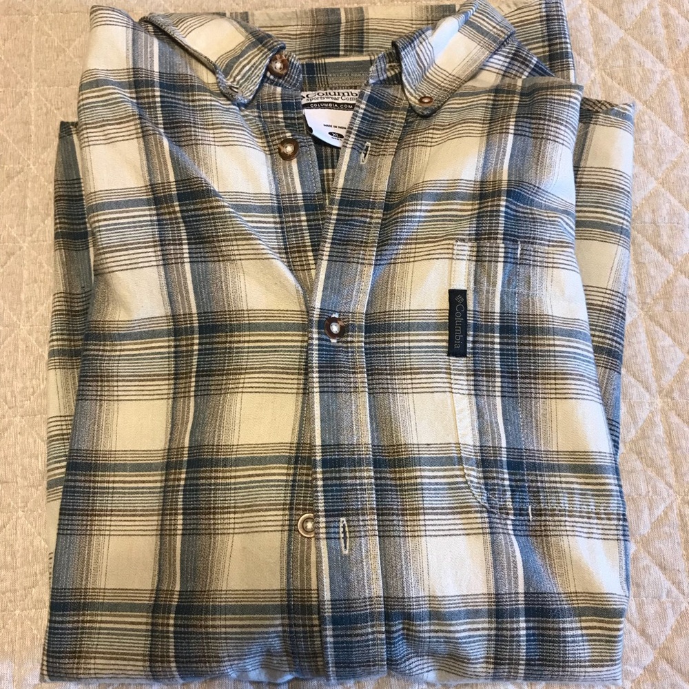 Columbia Men’s Button Down - size XL